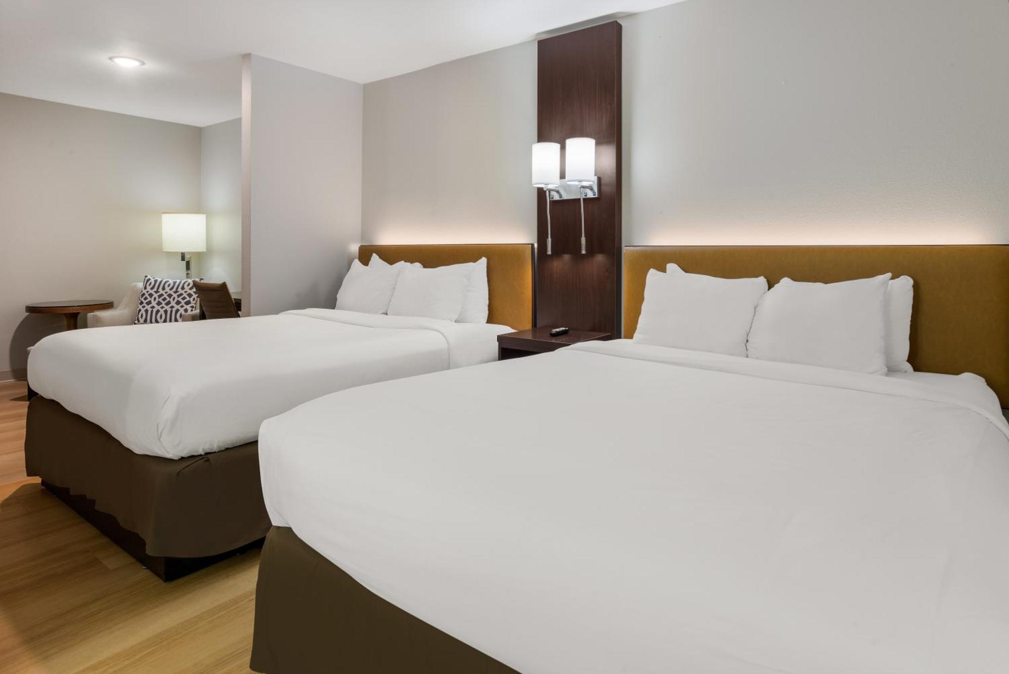 The Marco Hotel 莱克查尔斯 外观 照片