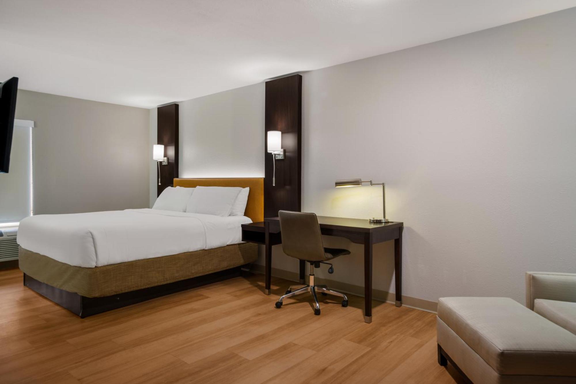 The Marco Hotel 莱克查尔斯 外观 照片